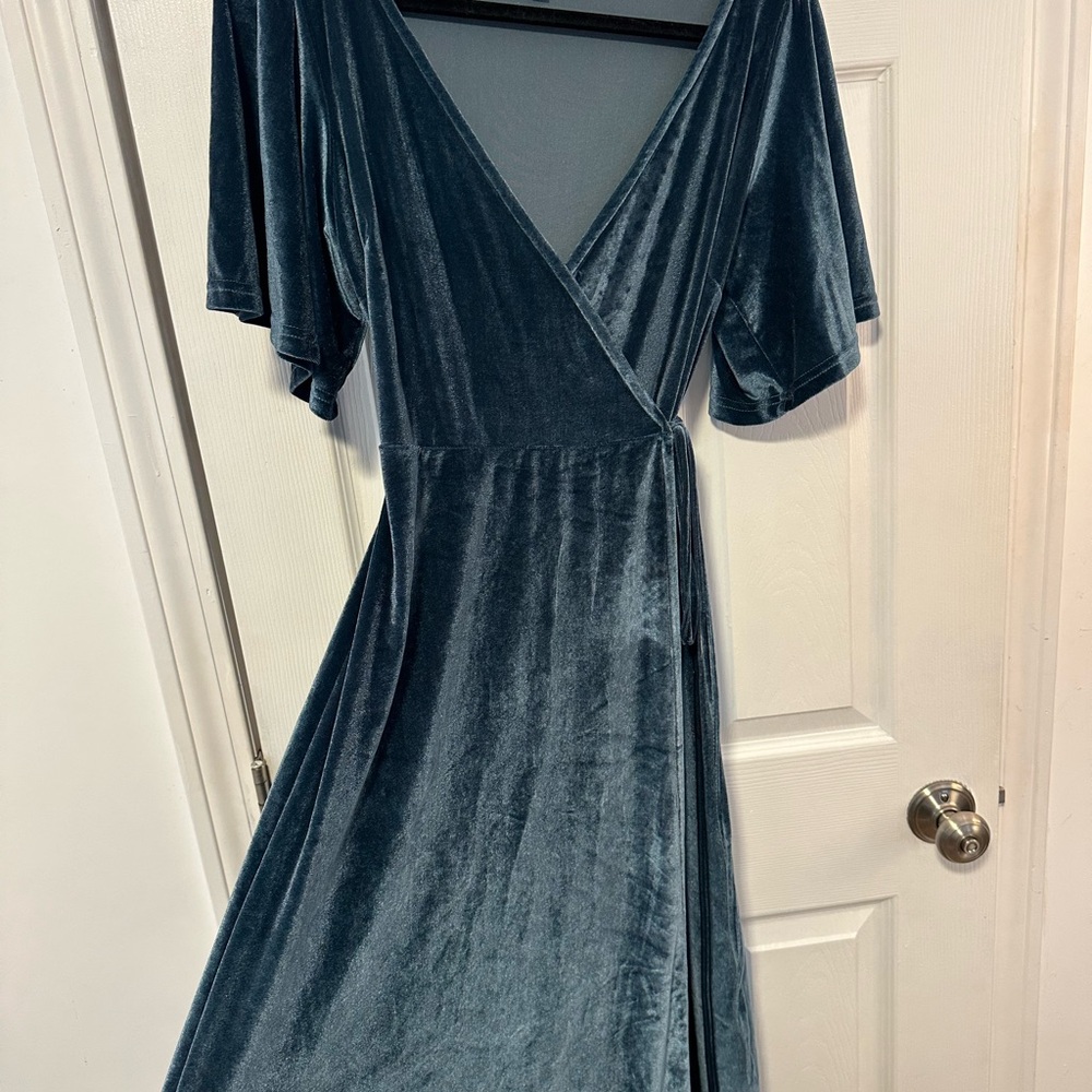 Elegant Velvet Wrap Dress